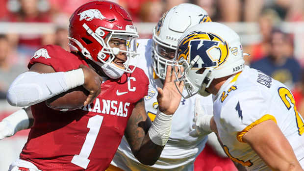 Razorbacks quarterback KJ Jefferson running ball against Kent State on Saturday